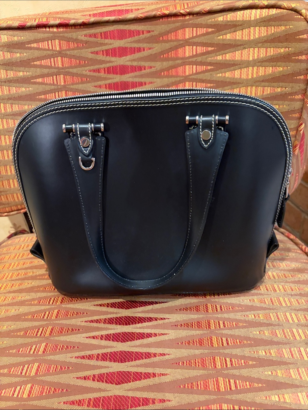 Dooney & Bourke Black Leather Dome Satchel with White Contrast Stitching - Picture 3 of 7